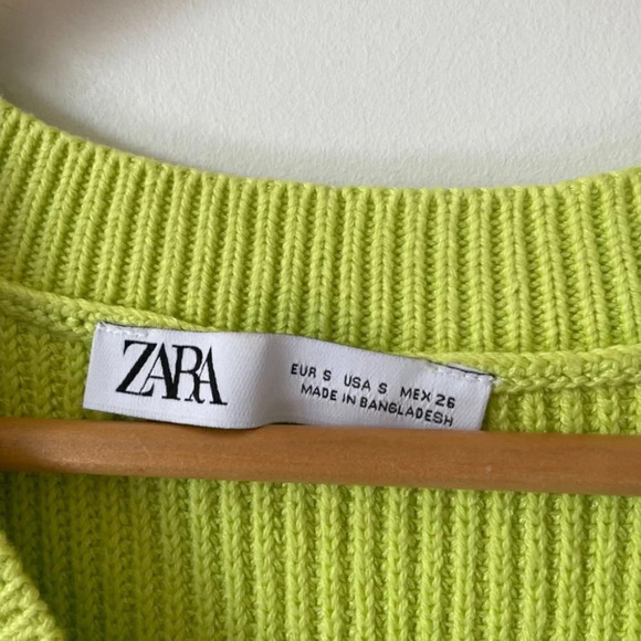 Zara Ribbed Knit Sleeveless Sweater  Vest Lime Green Blogger Size Small - Picture 7 of 8